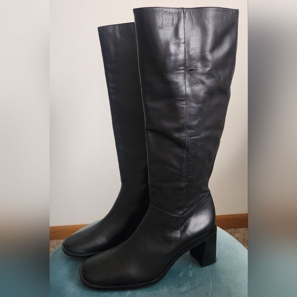 Rockport Women's Black Leather Zip Close Square Toe Heeled Boots Sz 5.5M
